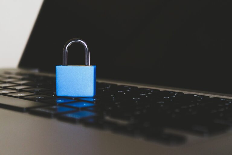 Pourquoi utiliser un gestionnaire de mots de passe sécurisé