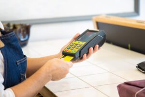 Comment assurer la sécurité des systèmes de bornes de paiement mobile ?